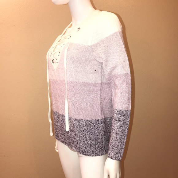 Soho New York Co Lace Up Sweater NEW Womens Size Small Colorblock Pink Lavender - Picture 8 of 14